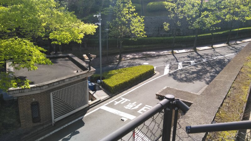 帝塚山大学の入り口