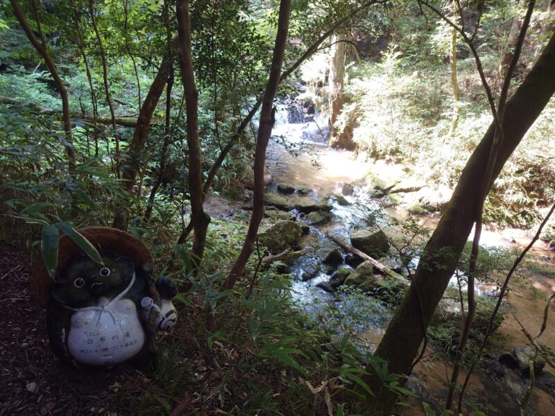 鶏鳴八滝