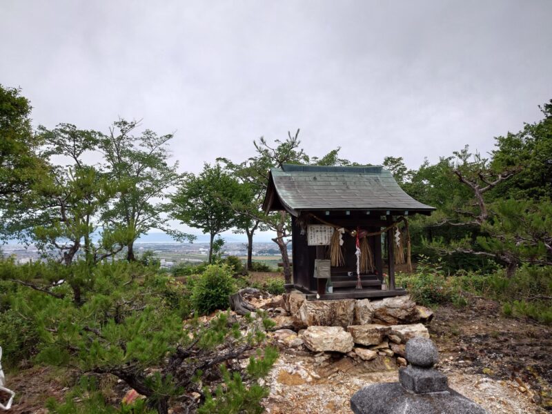 日向山