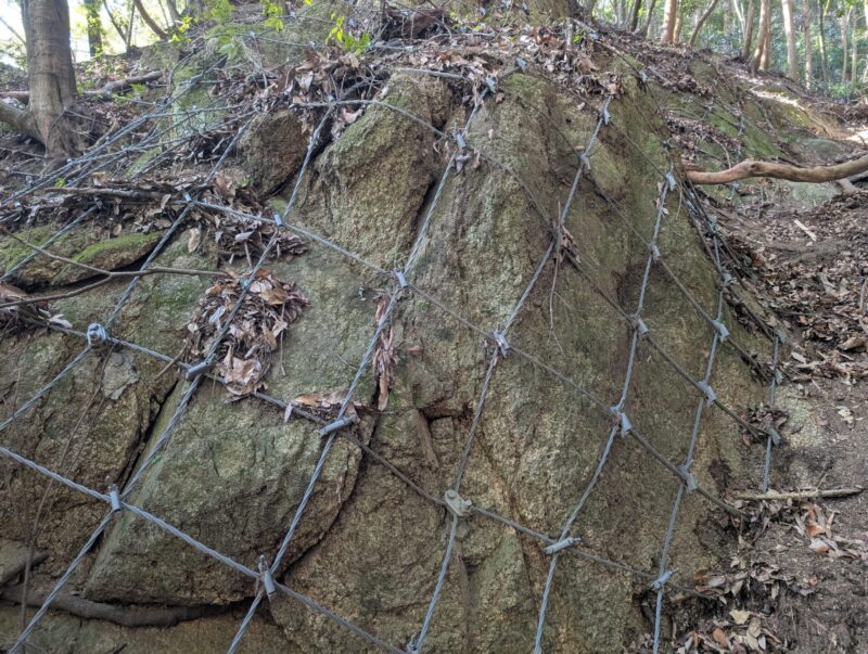大念寺の採石場